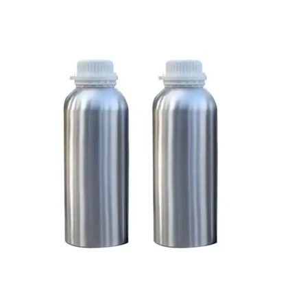 Bouteille en métal pour l'emballage d'huiles